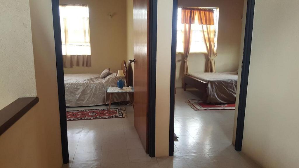 Donamae 2 Story Barbados House Villa Bridgetown Eksteriør billede